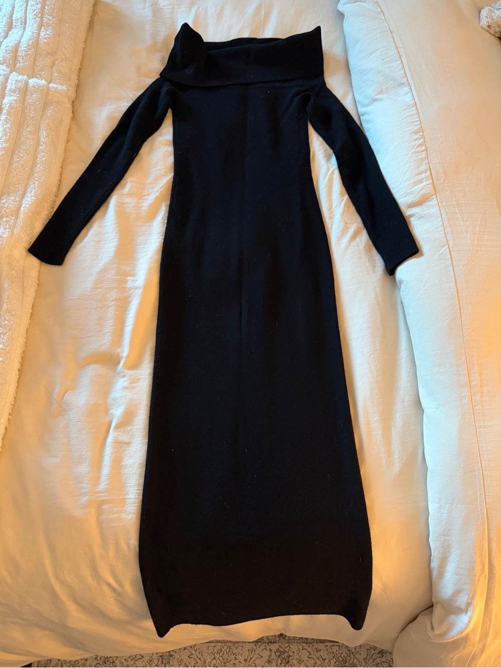 Aritzia Black Off-Shoulder Long Sleeve Maxi Dress